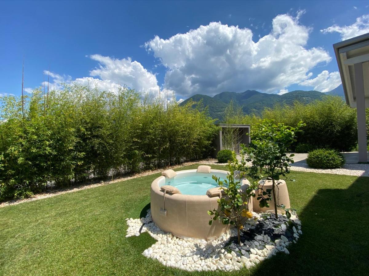 Art B&B Design Costa Volpino Exterior foto